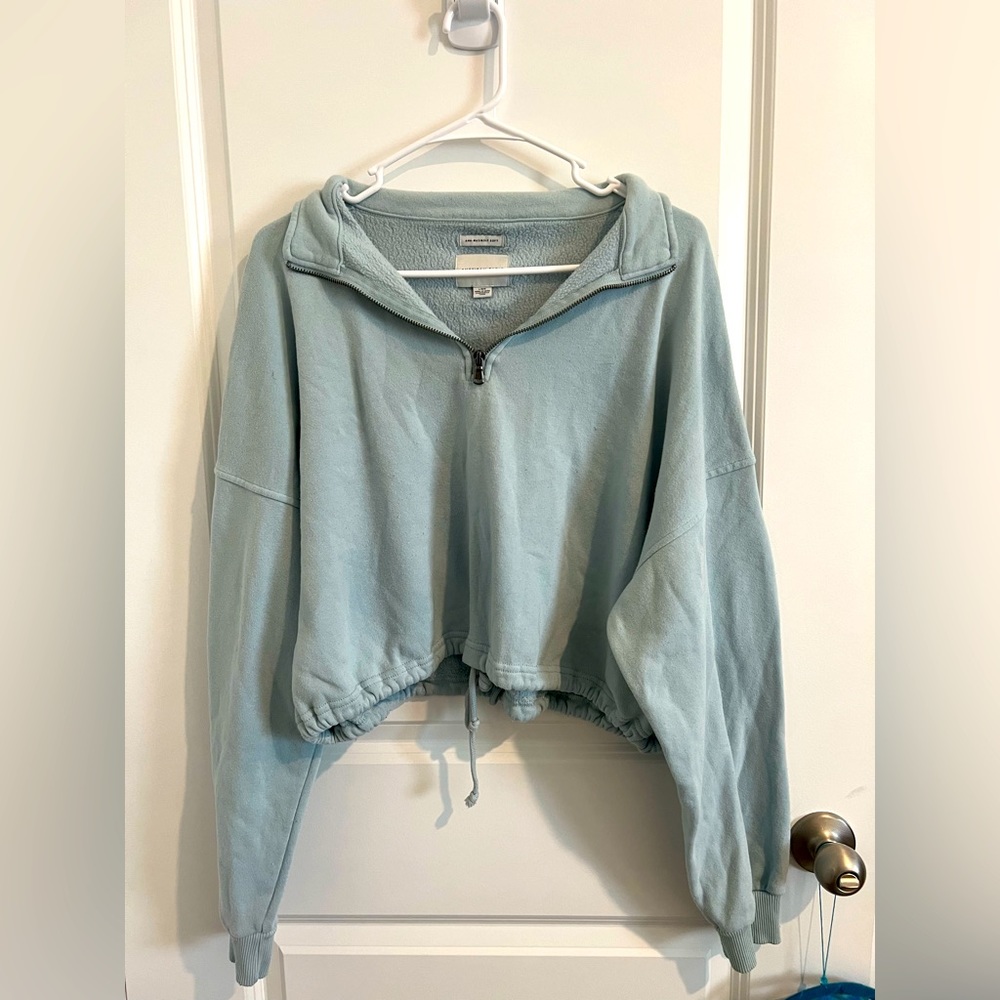 American Eagle light teal cropped sweatshirt